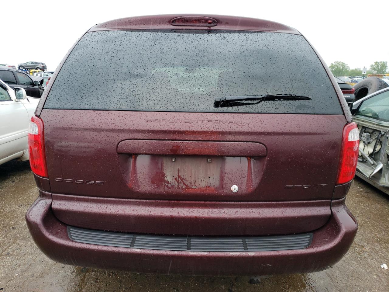 2003 Dodge Grand Caravan Sport VIN: 2D4GP44L63R359467 Lot: 57331124