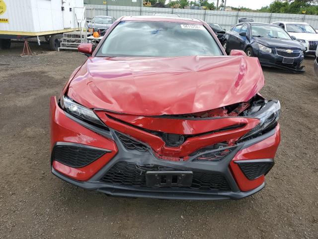  TOYOTA CAMRY 2023 Красный