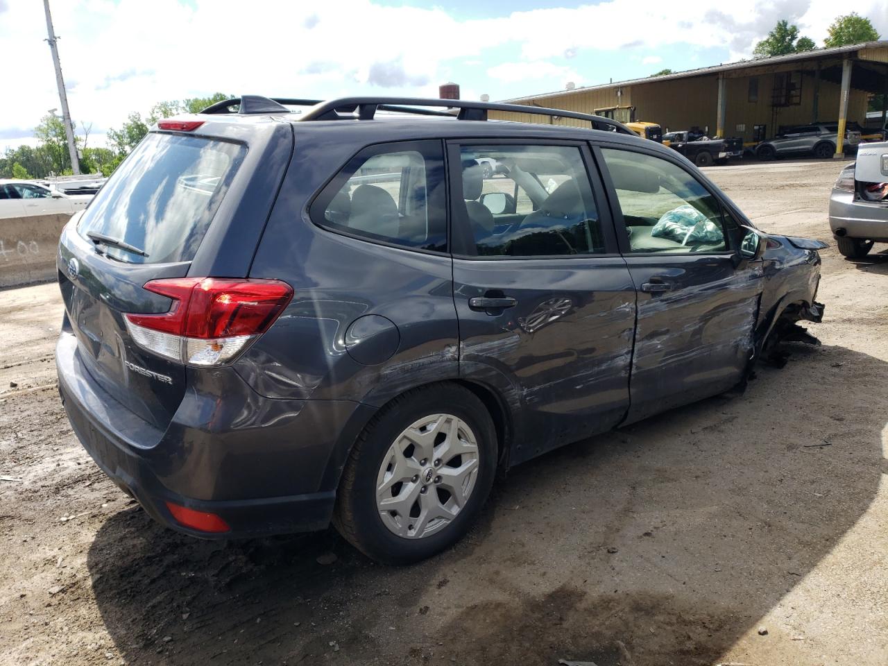 2022 Subaru Forester VIN: JF2SKACCXNH463188 Lot: 60739054