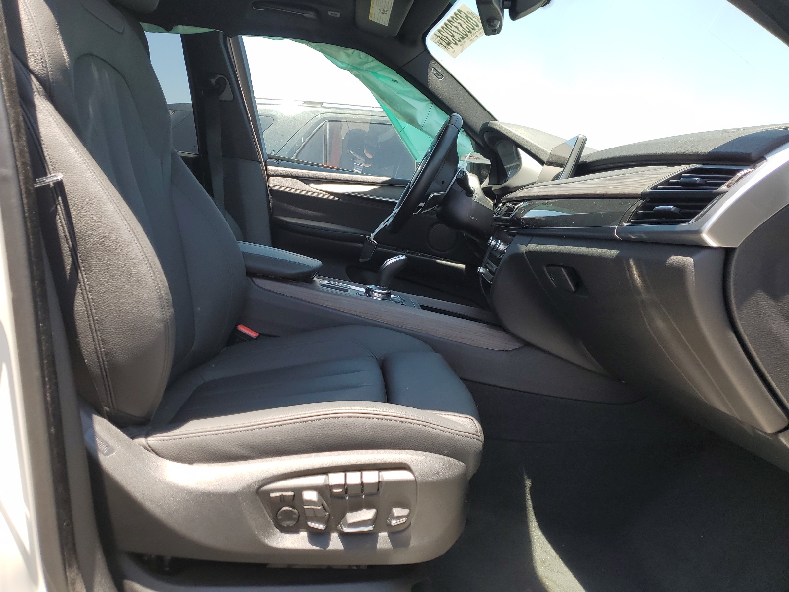 5UXKR6C5XG0J81772 2016 BMW X5 xDrive50I