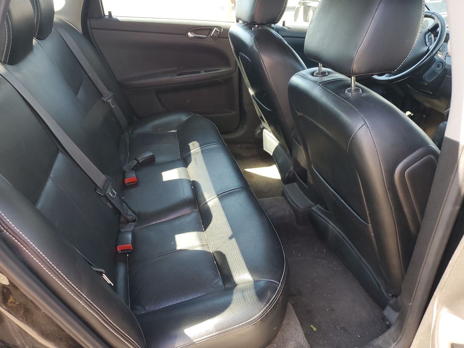 2G1WG5EK1B1122721 2011 Chevrolet Impala Lt