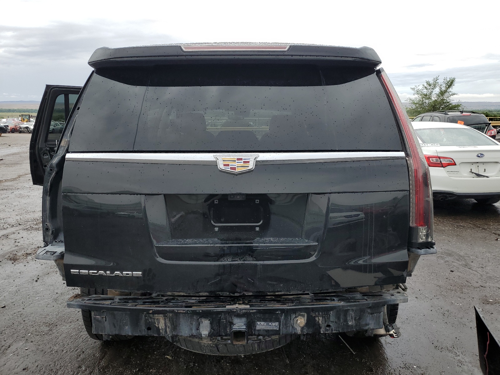 1GYS4CKJ3KR284558 2019 Cadillac Escalade Premium Luxury