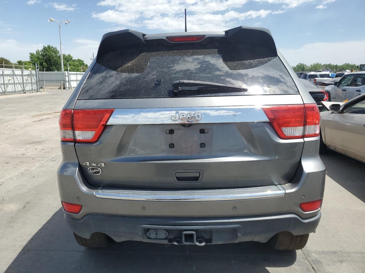 1C4RJFCT8CC215156 2012 Jeep Grand Cherokee Overland