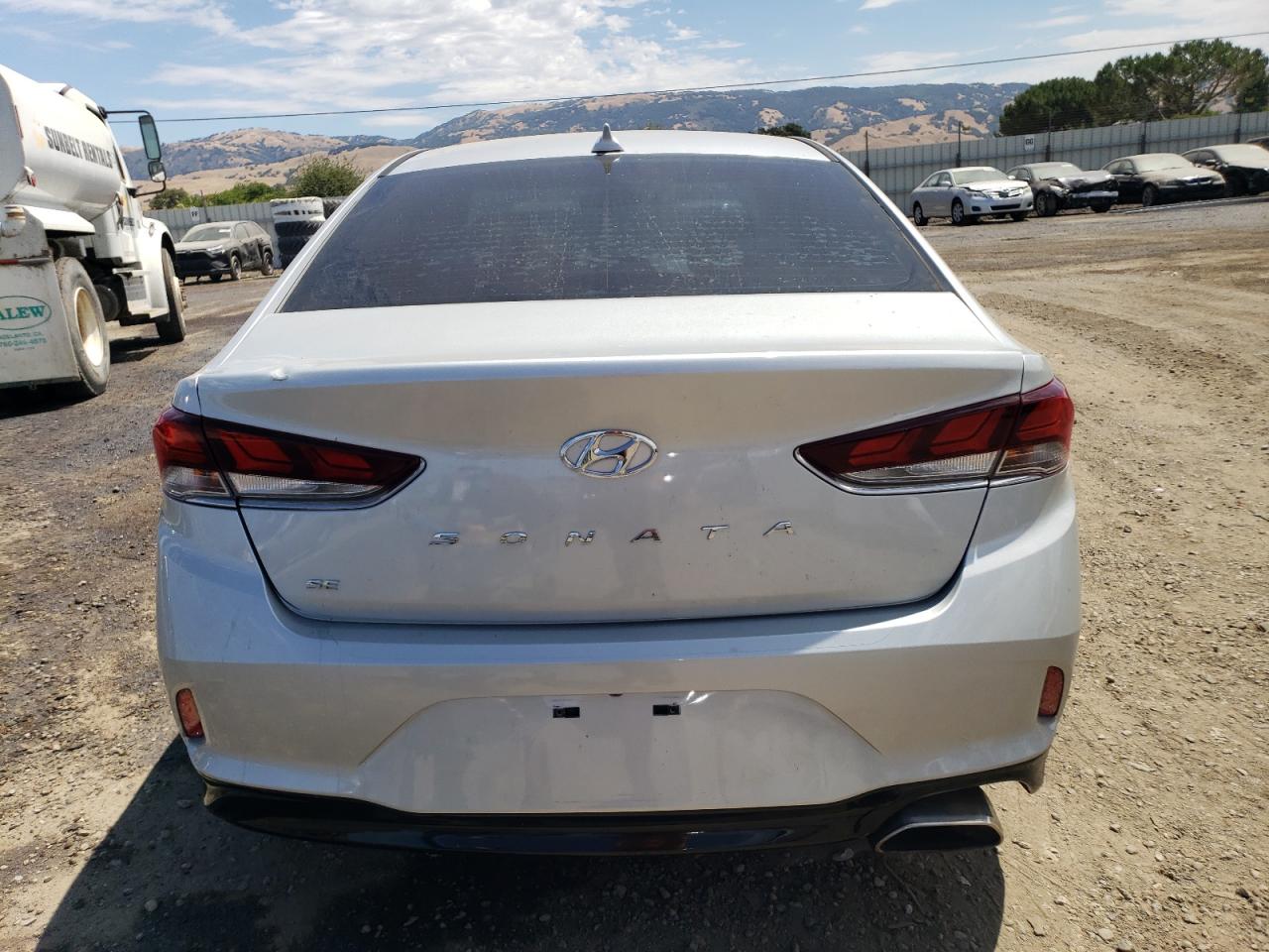 2018 Hyundai Sonata Se VIN: 5NPE24AF3JH673895 Lot: 60519474