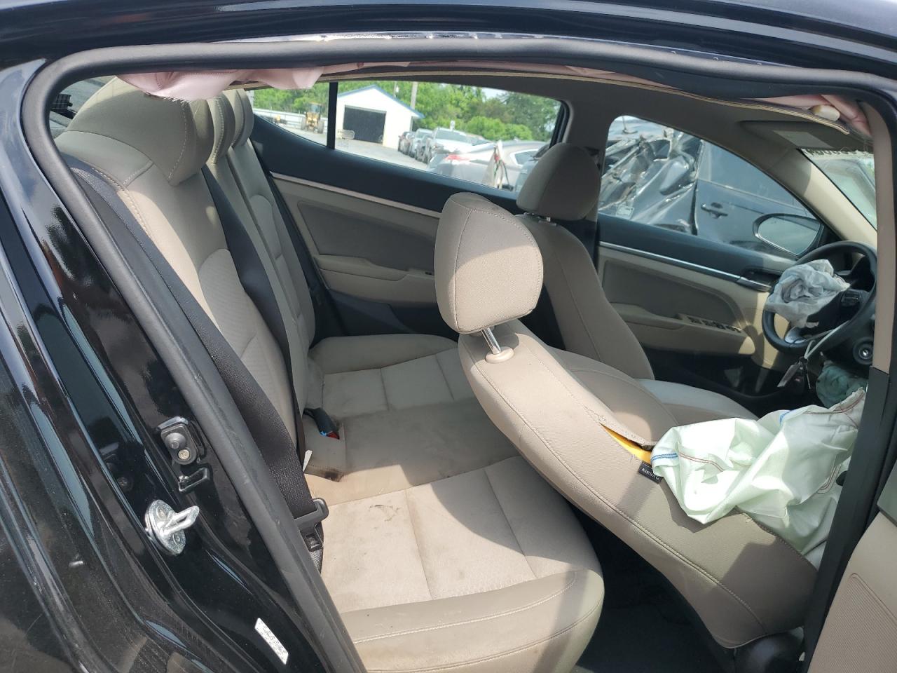 2019 Hyundai Elantra Sel VIN: KMHD84LF1KU798811 Lot: 57690684