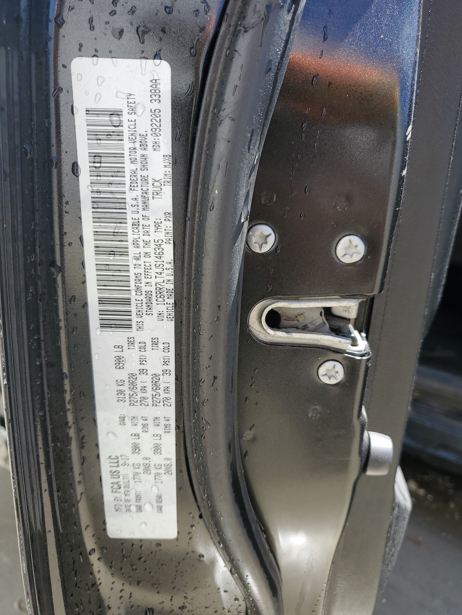 1C6RR7LT4JS146345 2018 Ram 1500 Slt