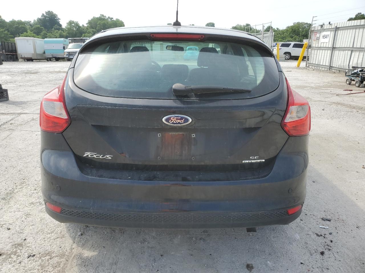 1FADP3K2XEL438937 2014 Ford Focus Se