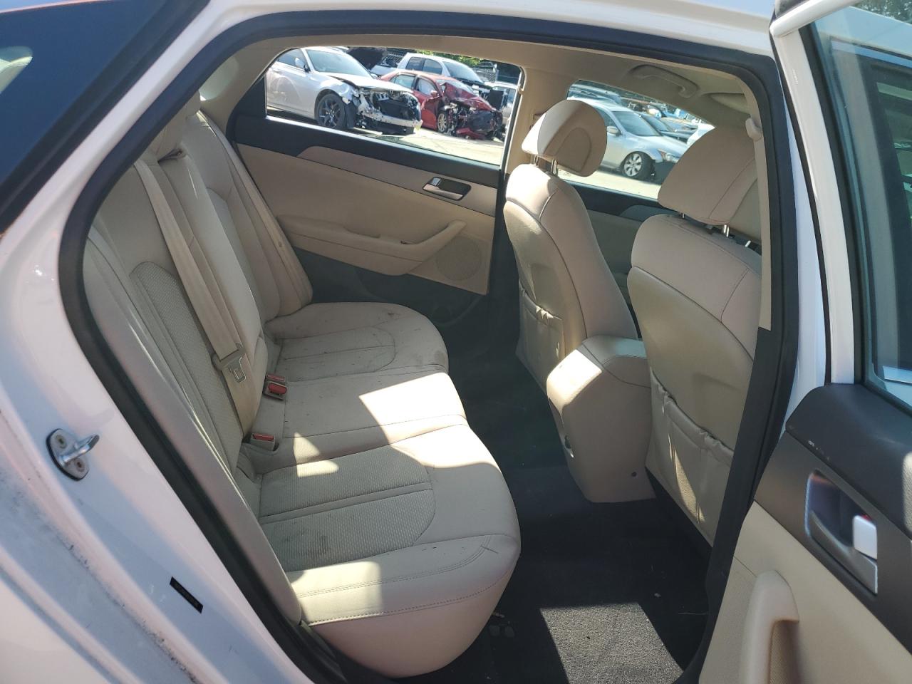 2016 Hyundai Sonata Se VIN: 5NPE24AF0GH381386 Lot: 58240264