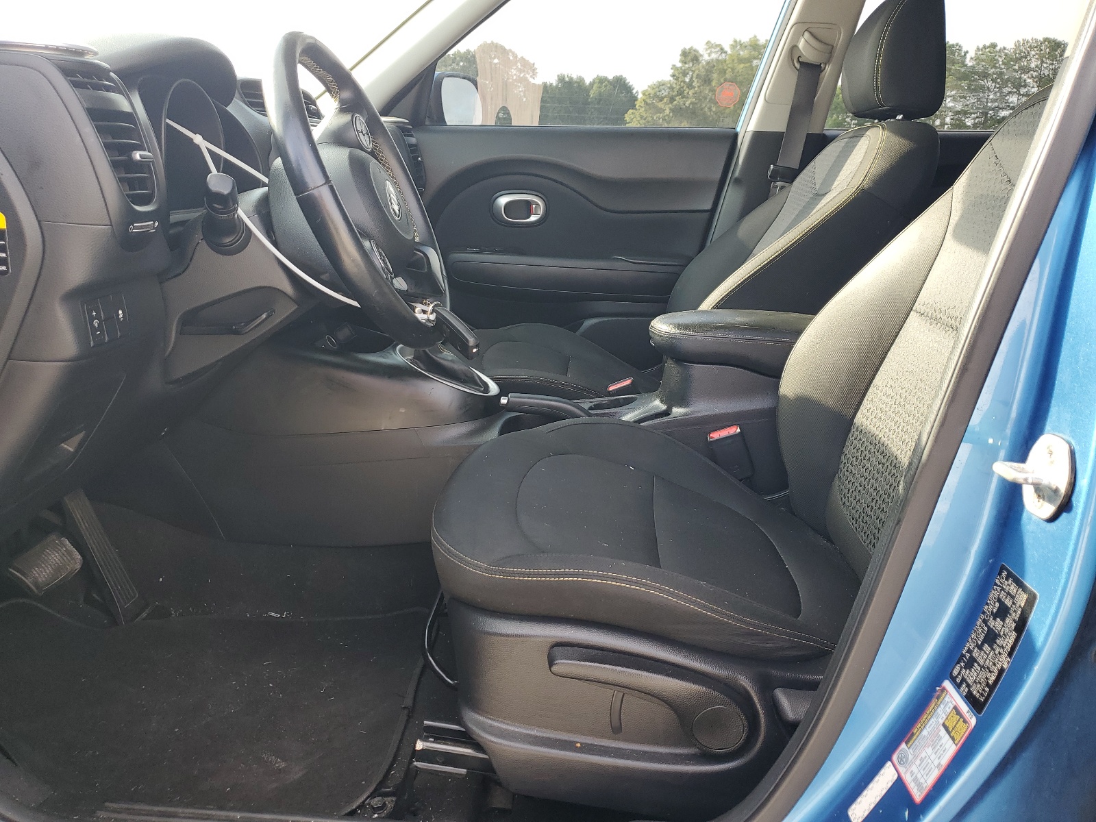 KNDJP3A59G7348991 2016 Kia Soul +