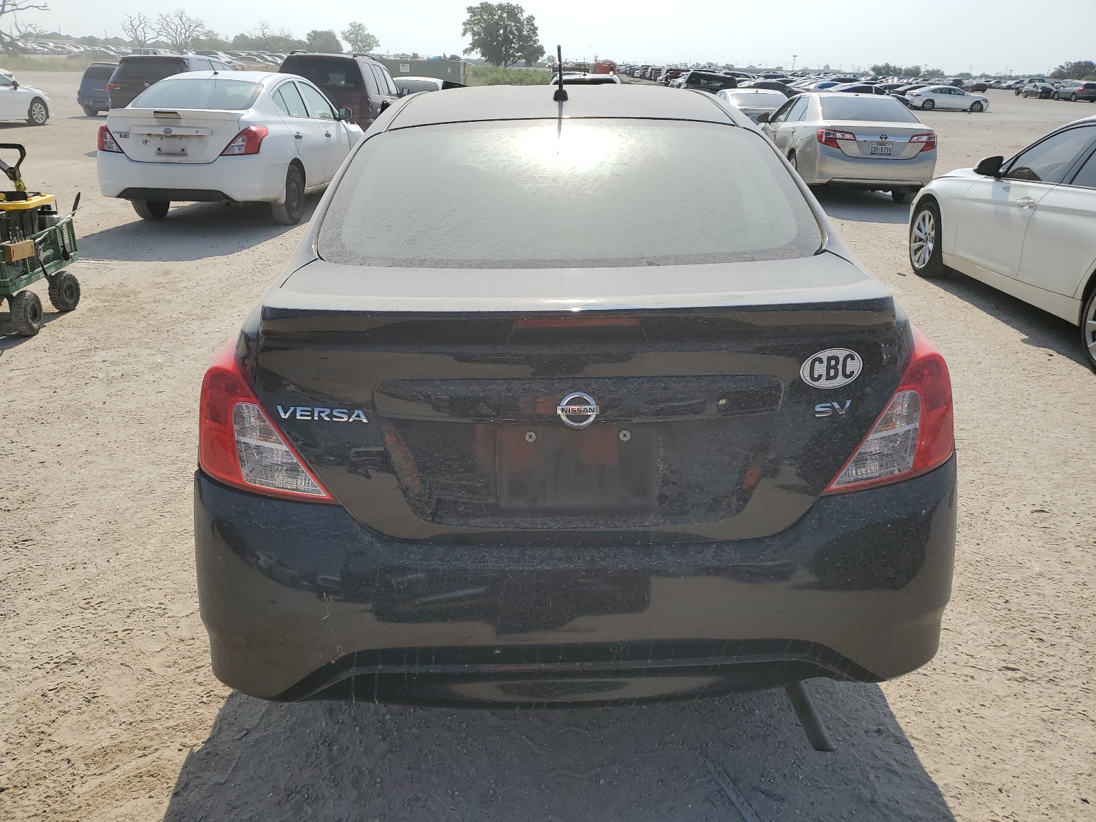 3N1CN7AP7JL807741 2018 Nissan Versa S