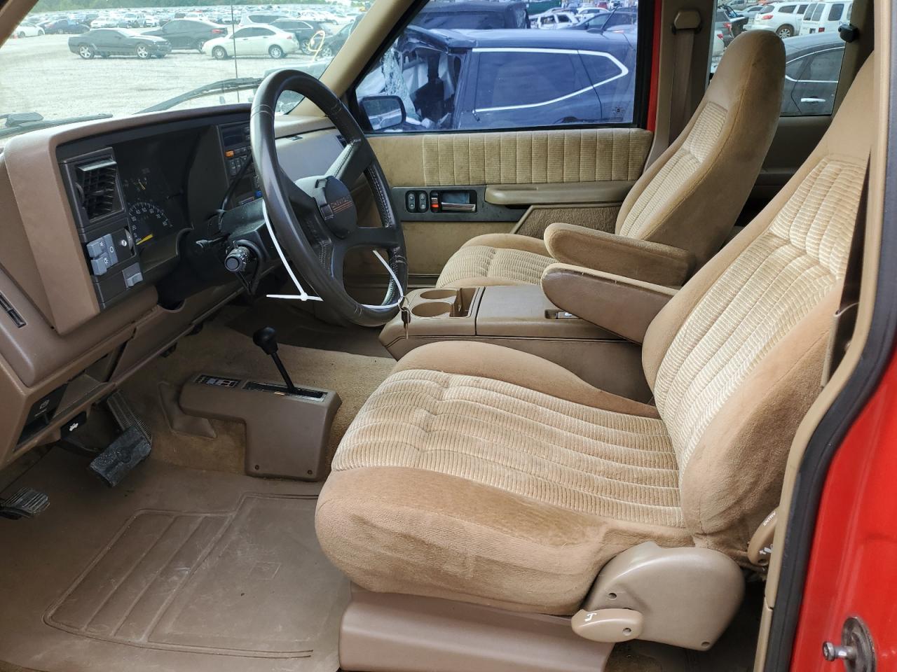 1994 Chevrolet Gmt-400 K1500 VIN: 2GCEK19K3R1180909 Lot: 56587124