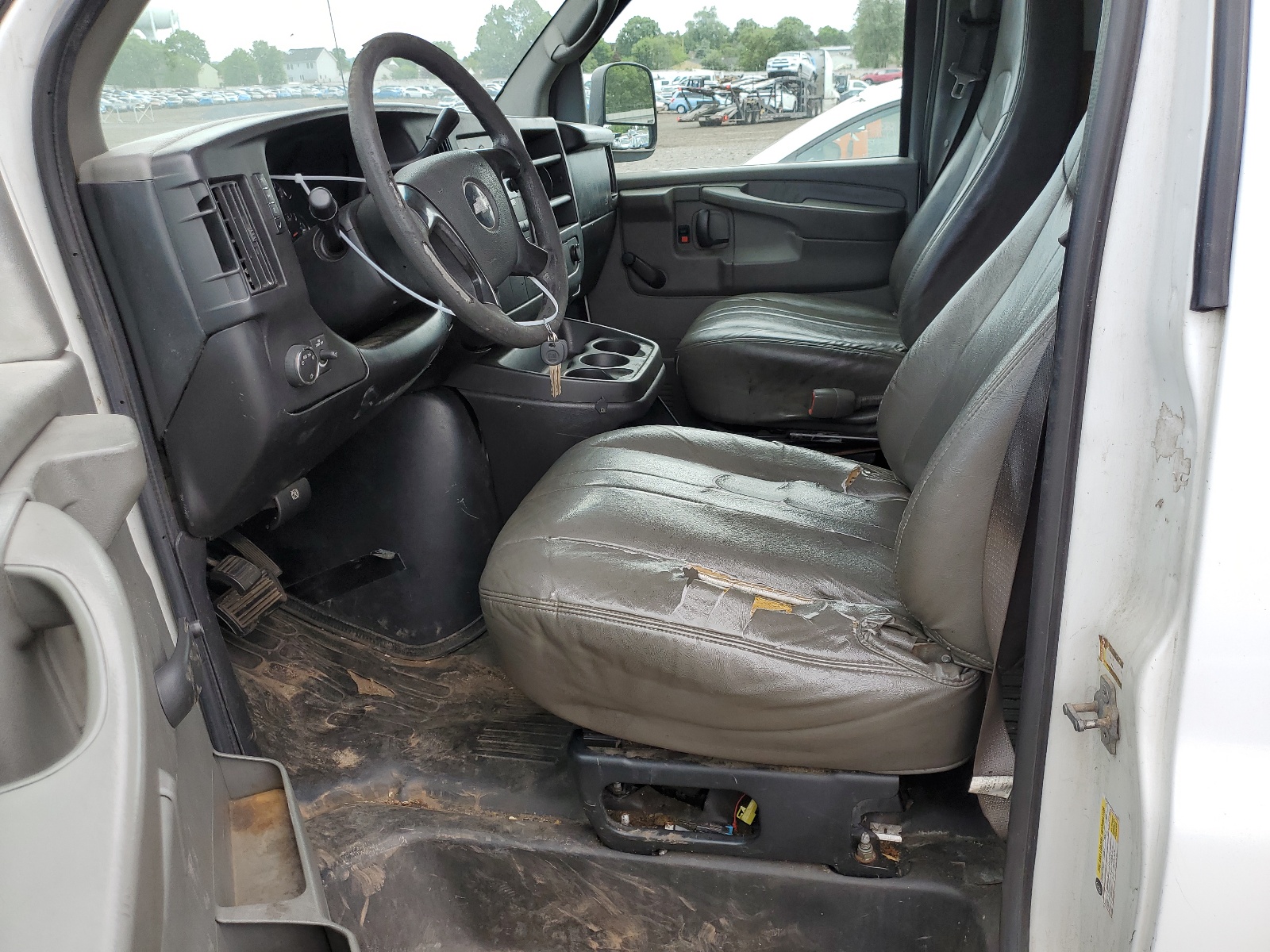 1GCUGADX8A1149682 2010 Chevrolet Express G1500