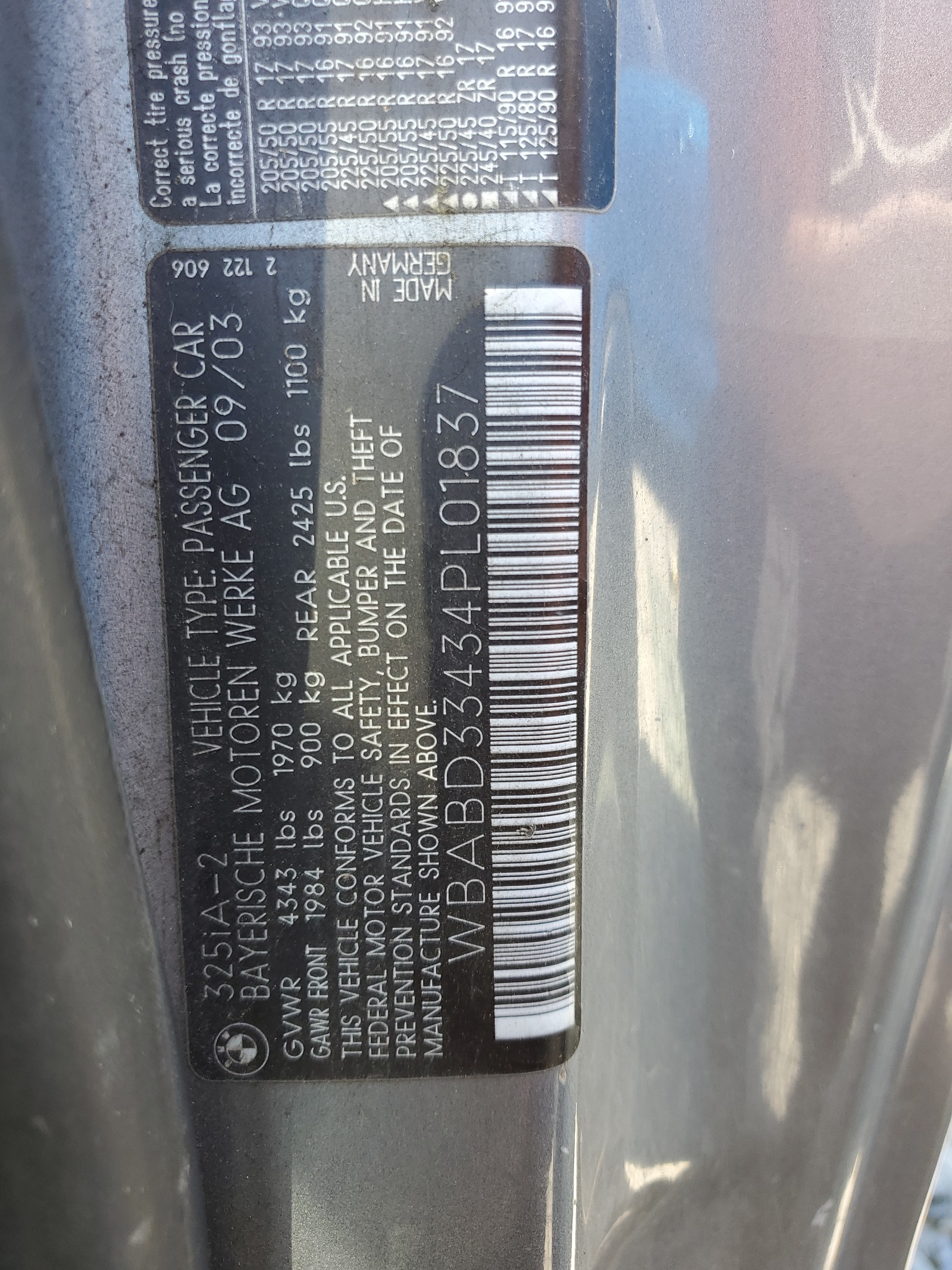 WBABD33434PL01837 2004 BMW 325 Ci