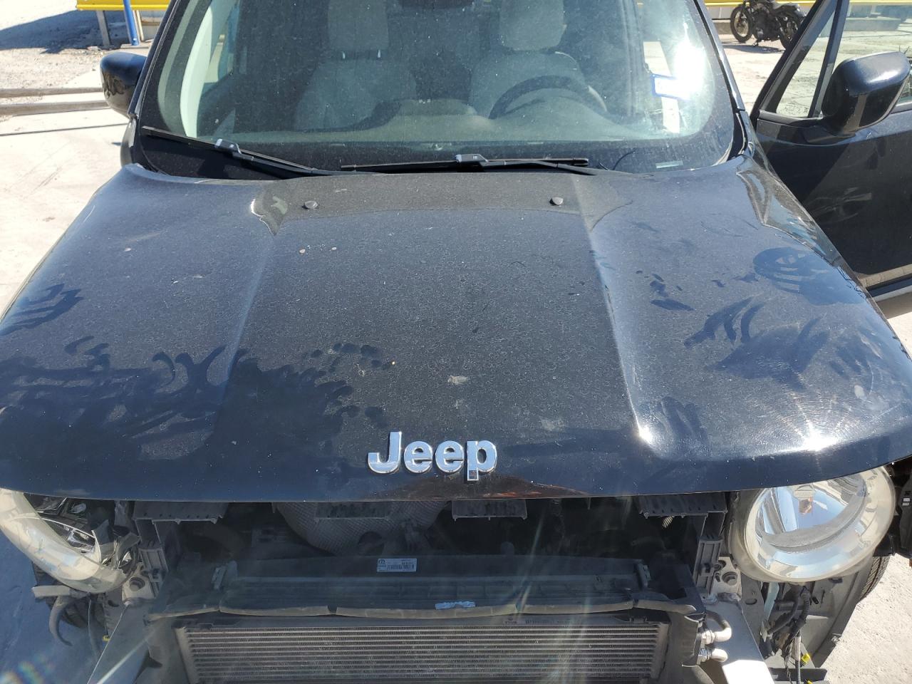 2018 Jeep Renegade Latitude VIN: ZACCJABB8JPH33648 Lot: 57350304