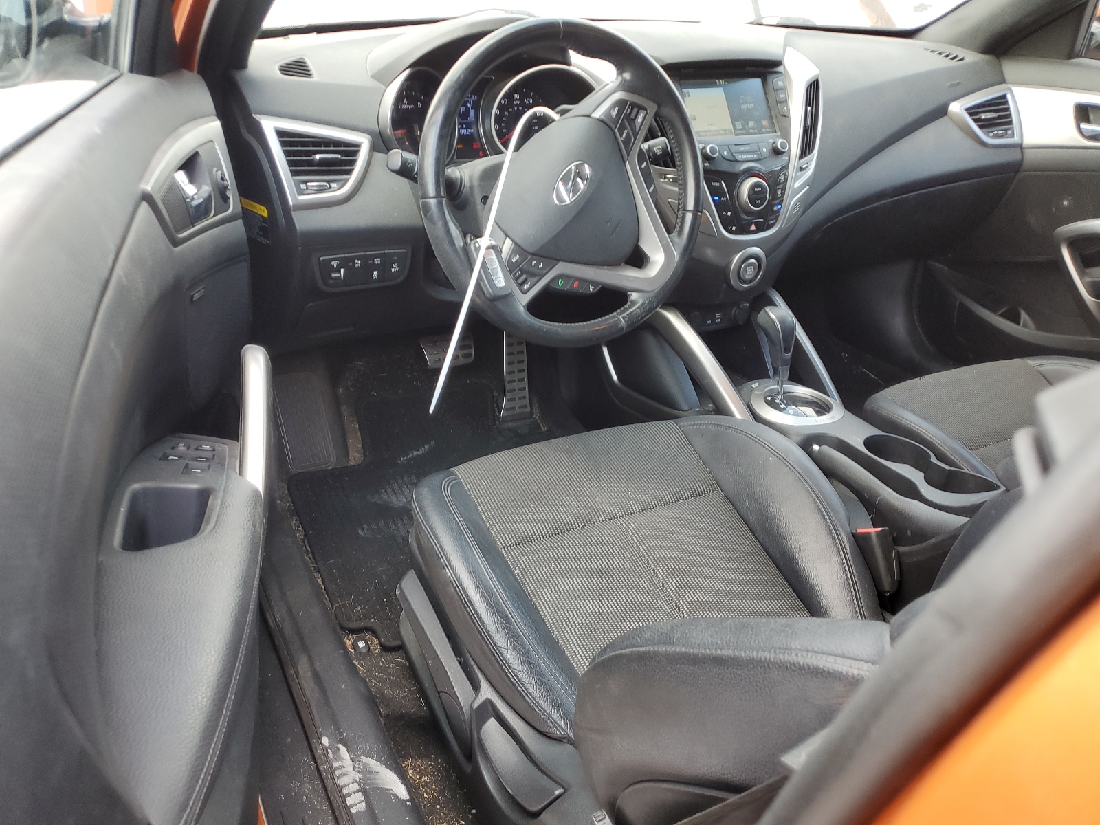 KMHTC6AD1GU278929 2016 Hyundai Veloster