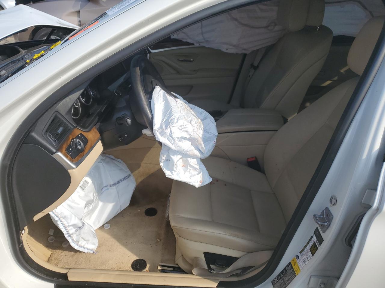 2012 BMW 528 Xi VIN: WBAXH5C58CDW04305 Lot: 59049774