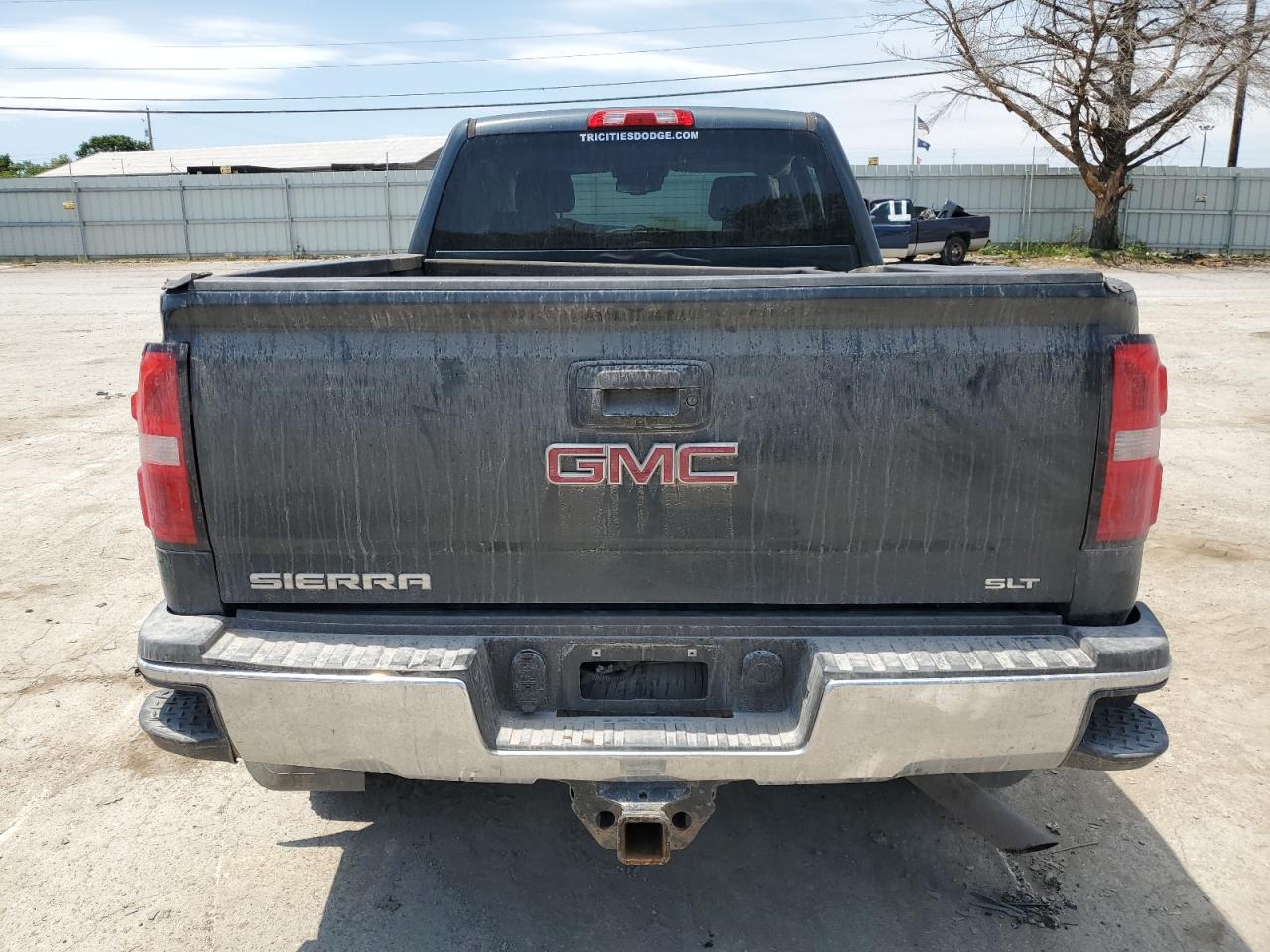 1GT12TEG3JF166579 2018 GMC Sierra K2500 Slt