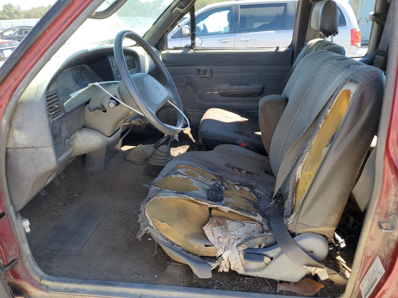 1992 Toyota Pickup 1/2 Ton Extra Long Wheelbase Dlx VIN: JT4RN13P4N6039928 Lot: 58842984