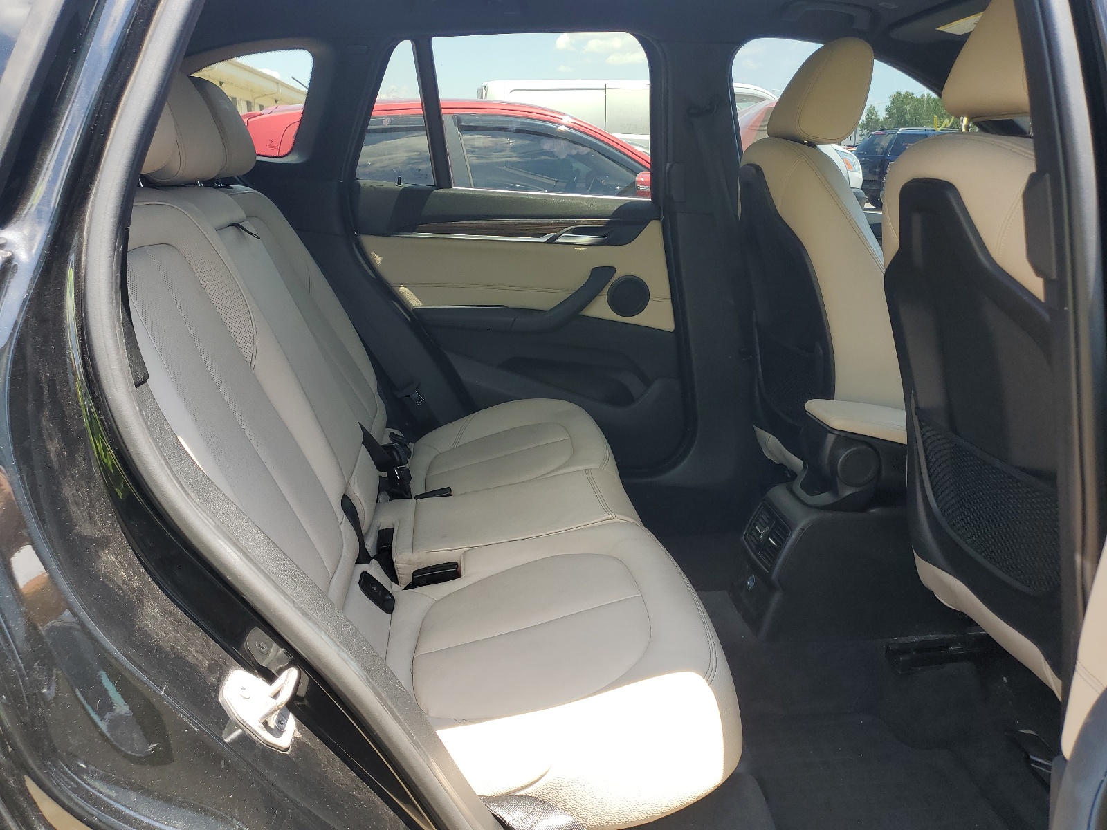 WBXHT3C31GP888067 2016 BMW X1 xDrive28I