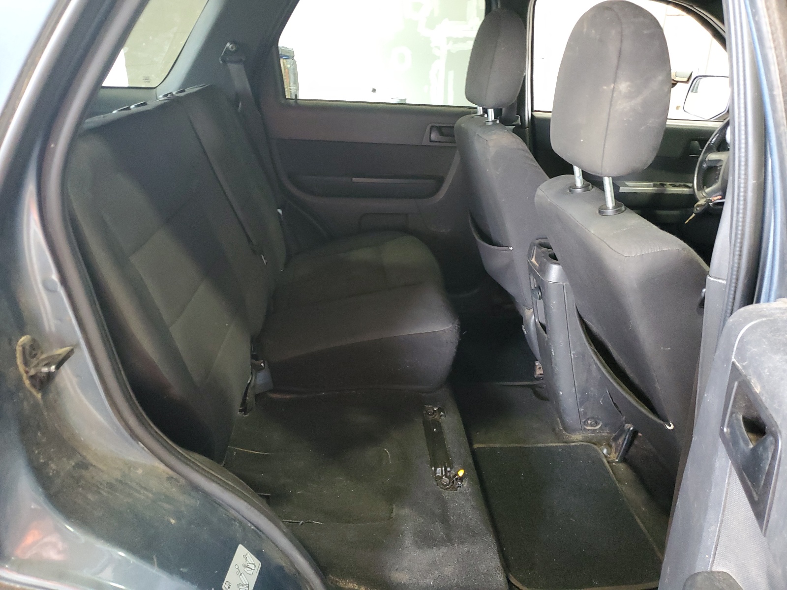 1FMCU9DG3BKA65604 2011 Ford Escape Xlt