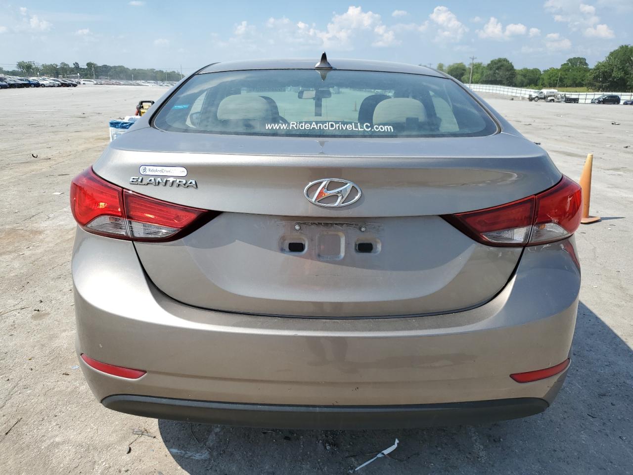 2015 Hyundai Elantra Se VIN: 5NPDH4AE9FH573180 Lot: 59864804