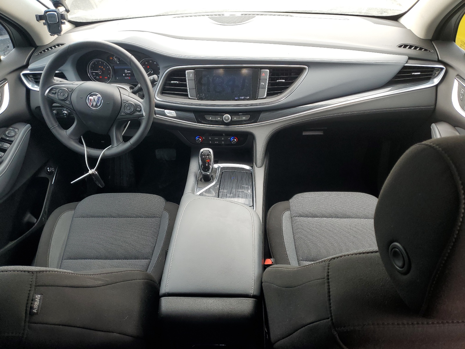 5GAERAKW7LJ175591 2020 Buick Enclave Preferred