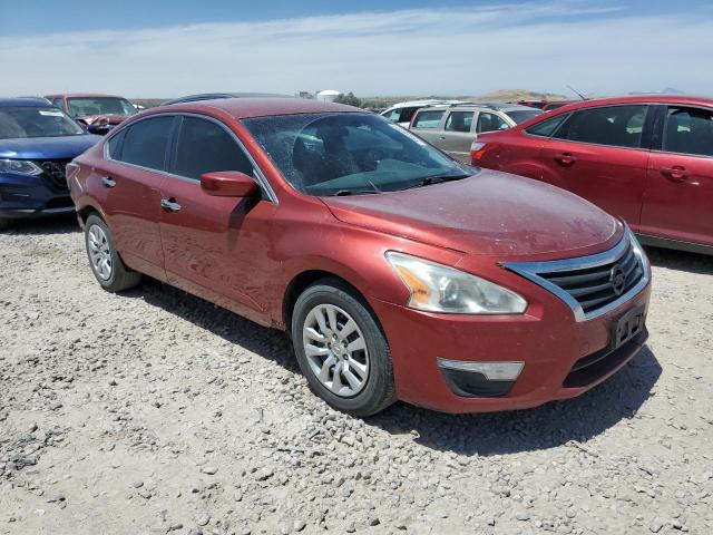  NISSAN ALTIMA 2015 Czerwony