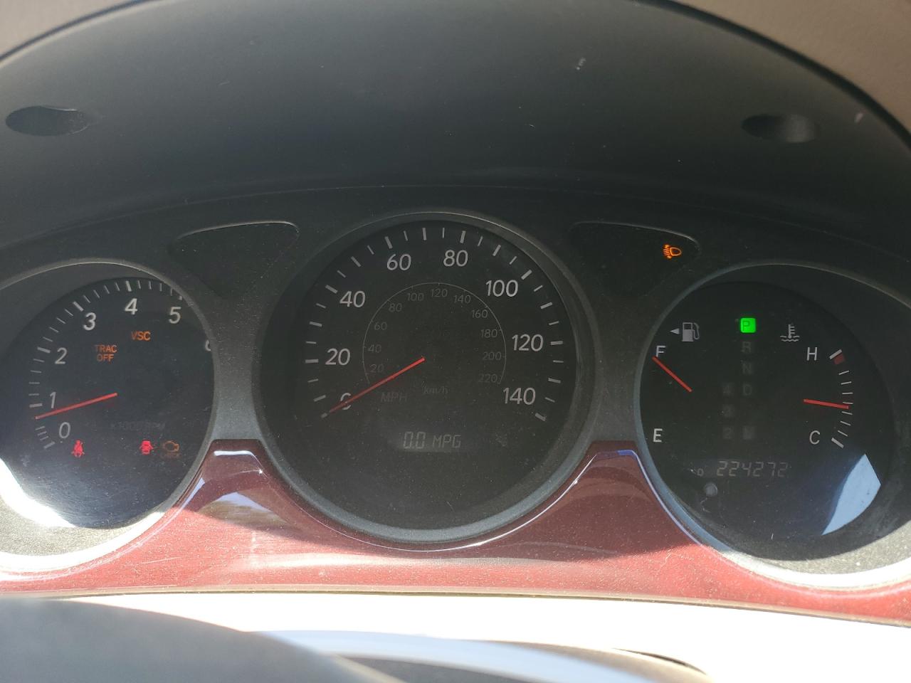 2004 Lexus Es 330 VIN: JTHBA30G645025013 Lot: 60448784