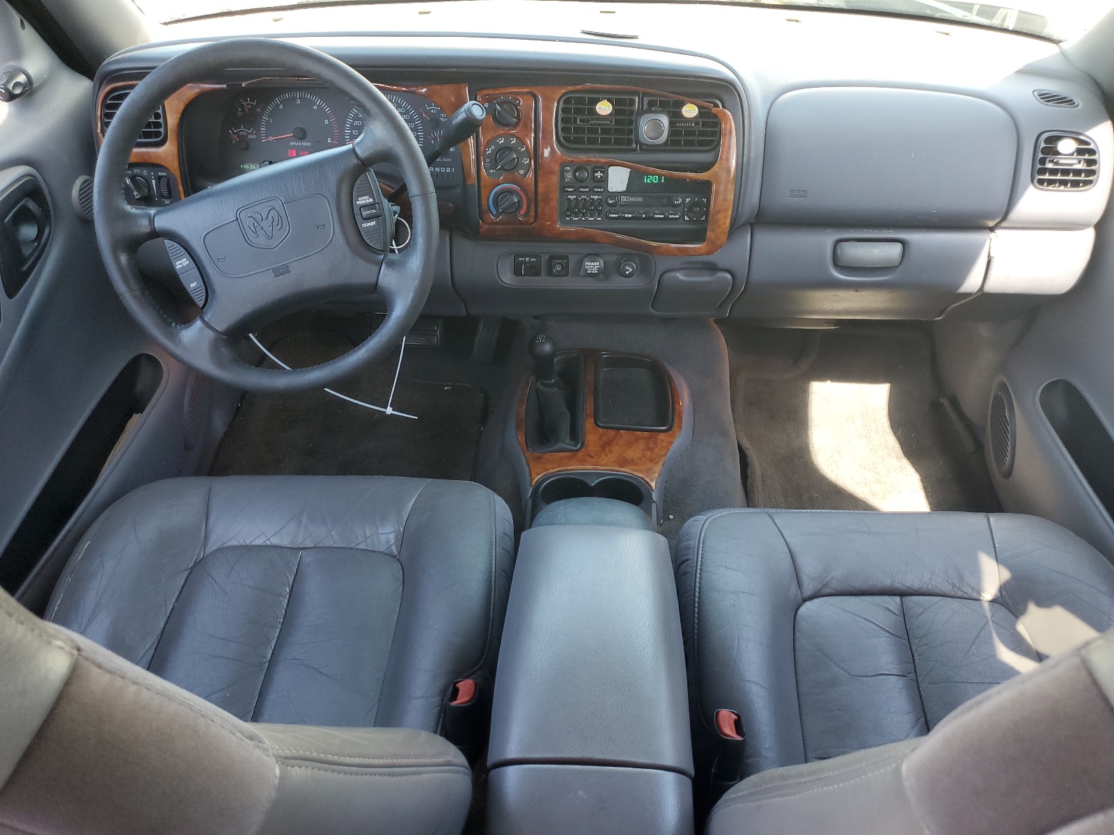 1B4HS28Z8XF535481 1999 Dodge Durango