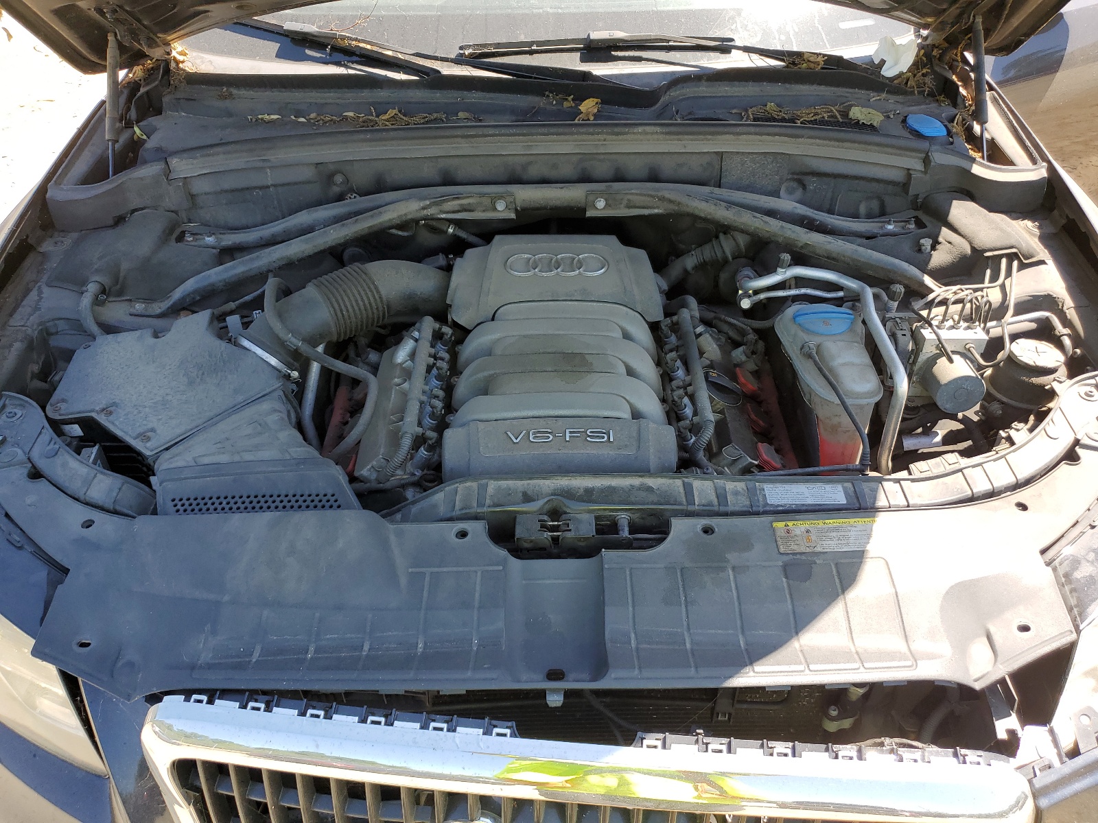 WA1LKAFP3AA092079 2010 Audi Q5 Premium Plus