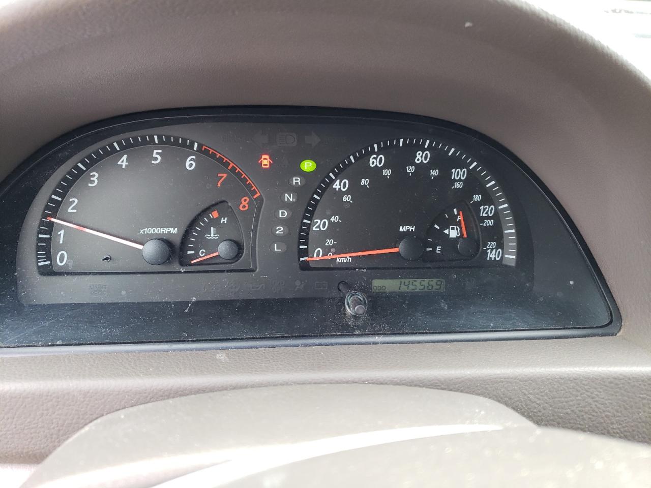 2004 Toyota Camry Le VIN: JTDBE32K640273105 Lot: 59152004