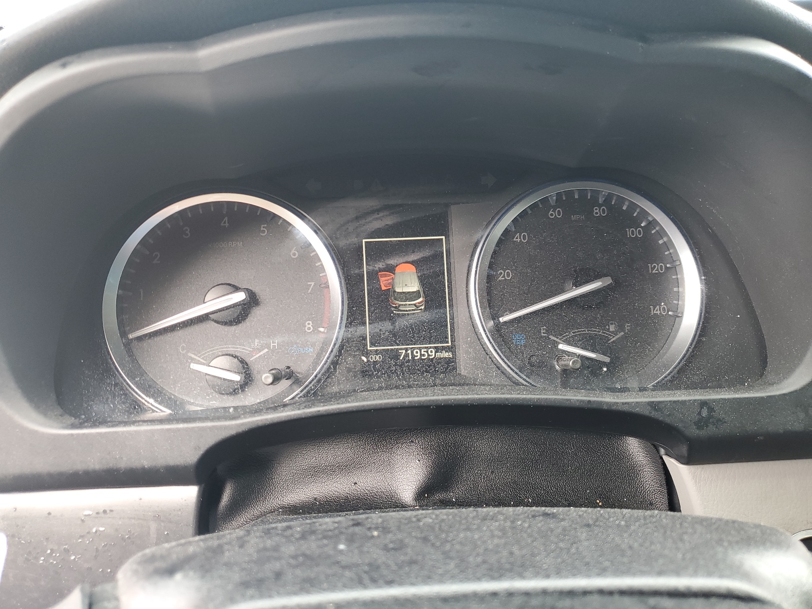 5TDJZRFH7KS711495 2019 Toyota Highlander Se