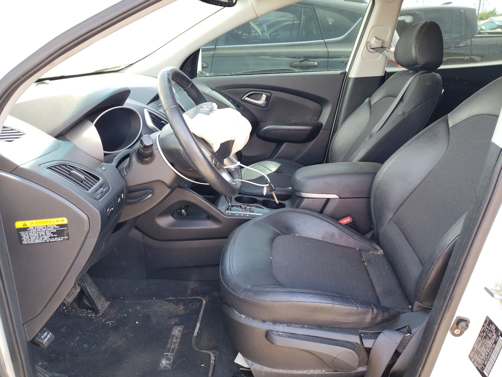 KM8JU3AC2DU557098 2013 Hyundai Tucson Gls