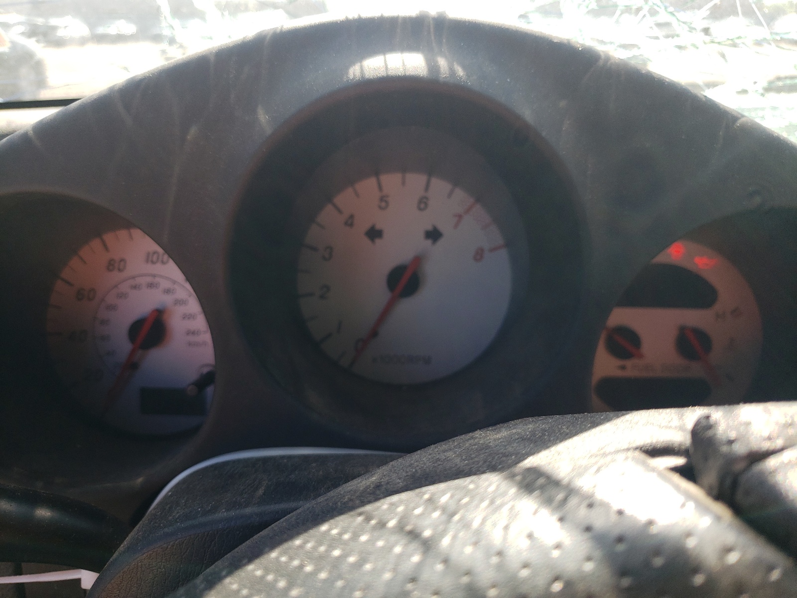 JTDFR320320053387 2002 Toyota Mr2 Spyder