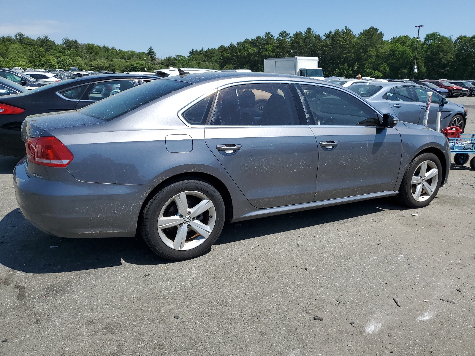 2012 Volkswagen Passat Se vin: 1VWBP7A34CC018331