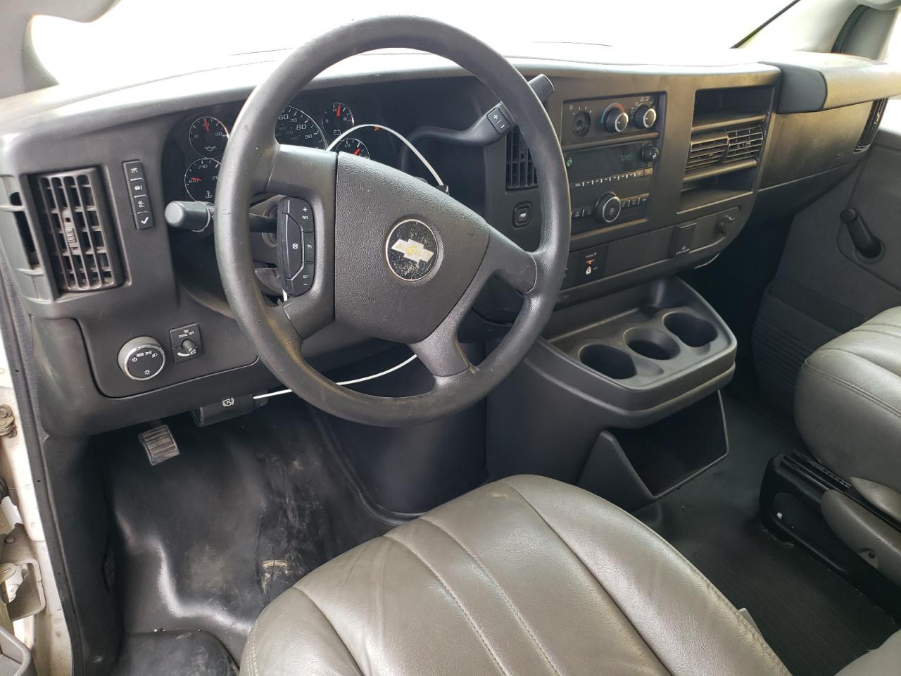 2018 Chevrolet Express G3500 VIN: 1GB0GSFG4J1234640 Lot: 58128074