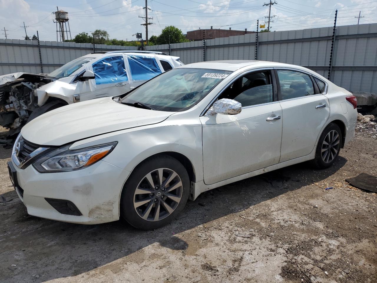 1N4AL3AP7HC184782 2017 NISSAN ALTIMA - Image 1