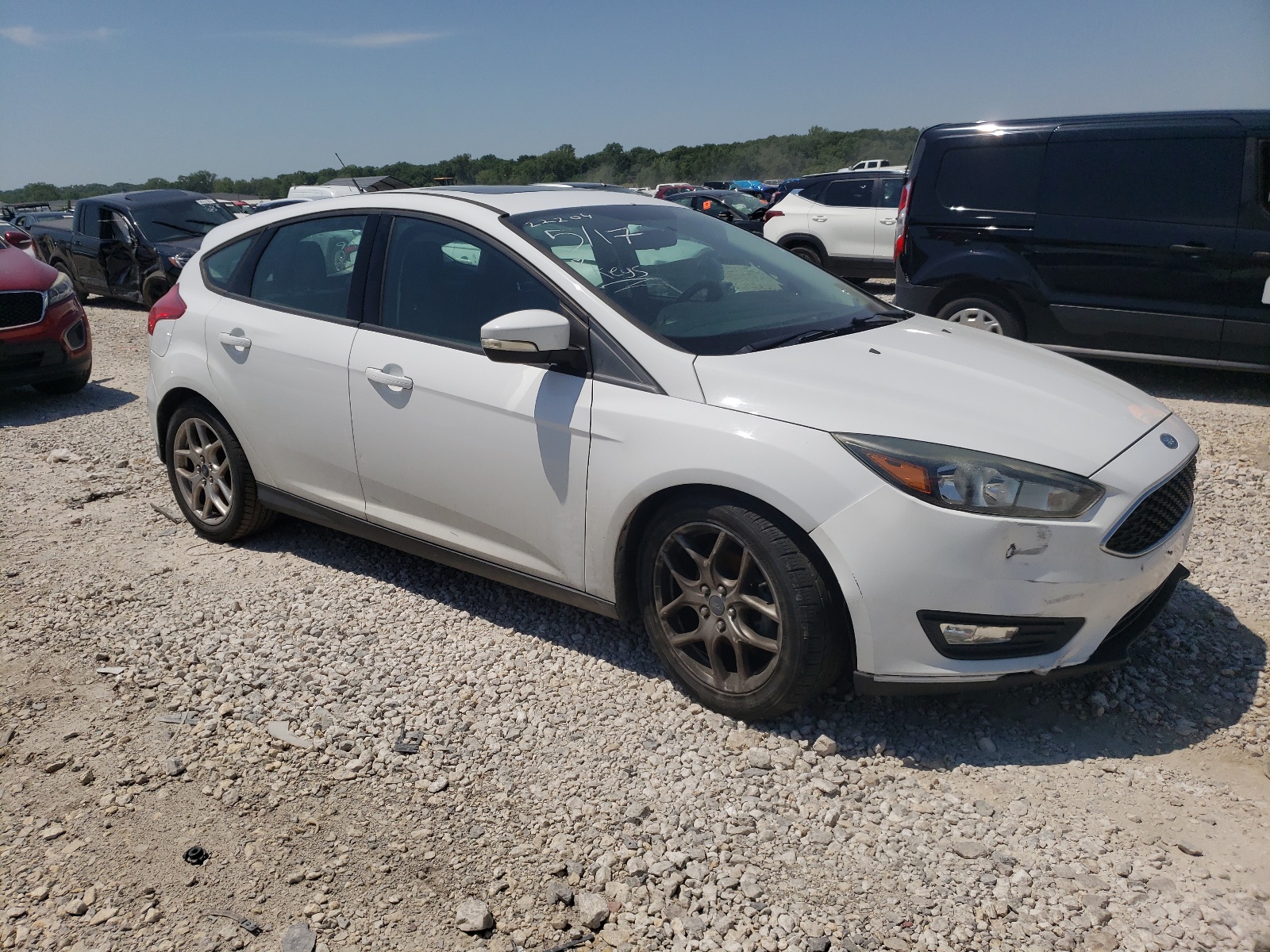 1FADP3K29FL320010 2015 Ford Focus Se