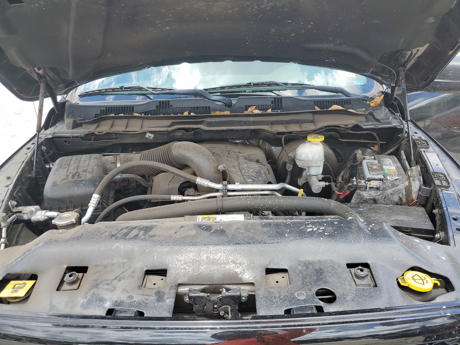 1C6RR6FT3KS585673 2019 Ram 1500 Classic Tradesman