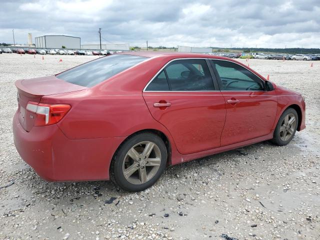  TOYOTA CAMRY 2014 Червоний