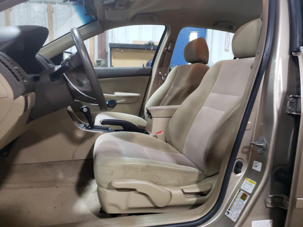 2004 Honda Accord Lx VIN: 1HGCM56434A090870 Lot: 60310354