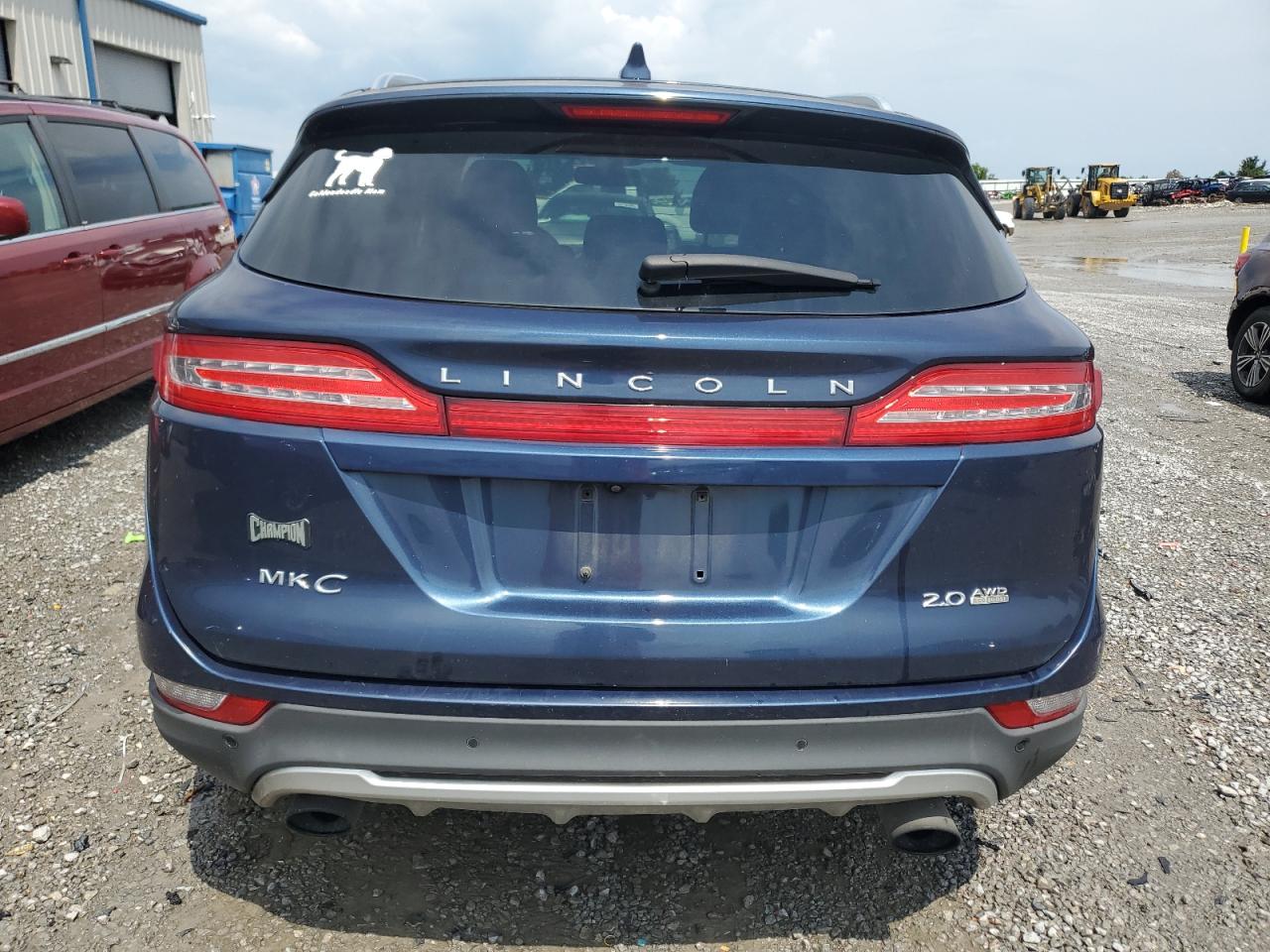 5LMCJ2A9XFUJ18635 2015 Lincoln Mkc