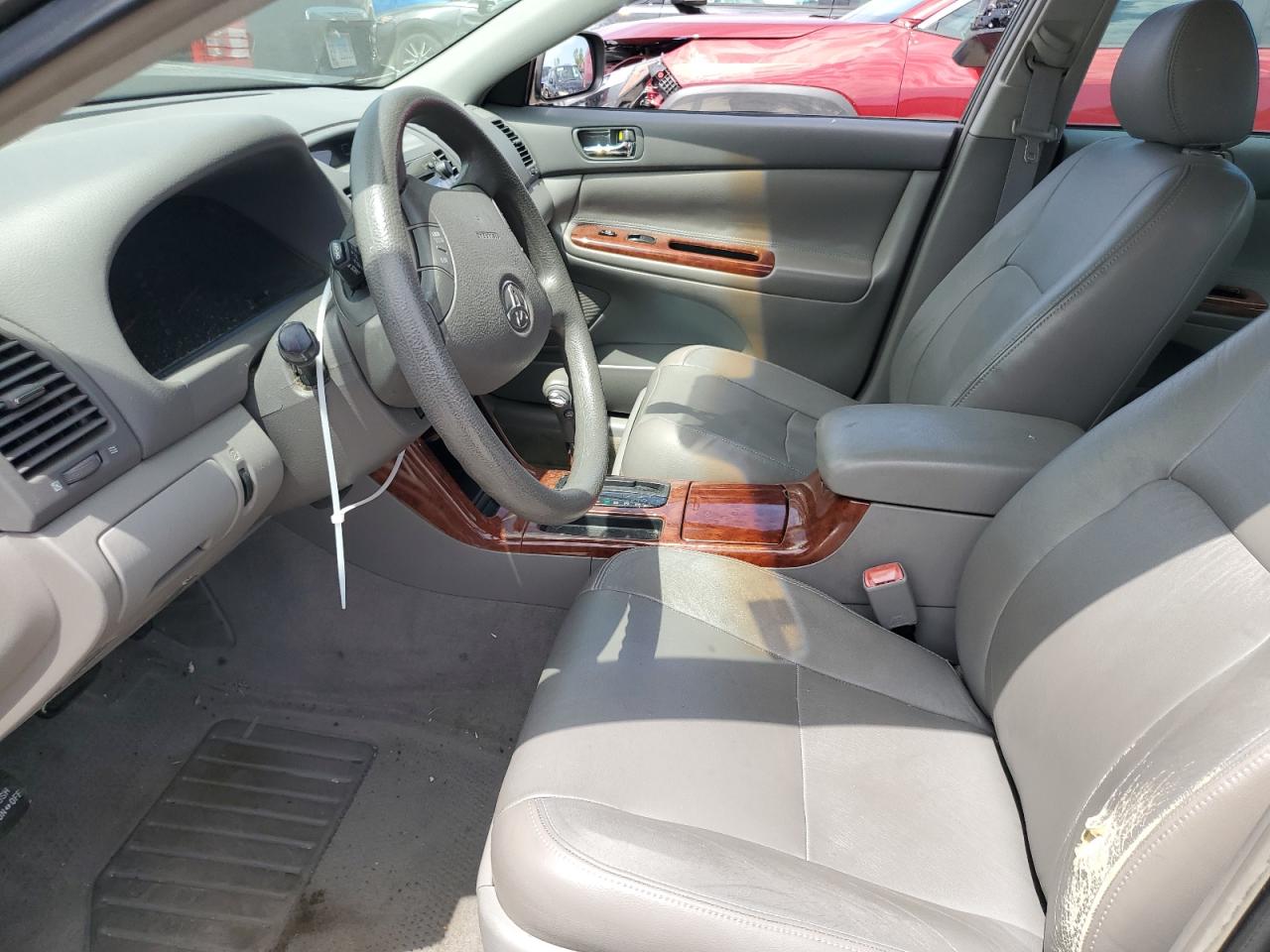 2005 Toyota Camry Le VIN: 4T1BE32K45U635194 Lot: 59918624