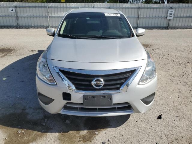  NISSAN VERSA 2017 Сірий