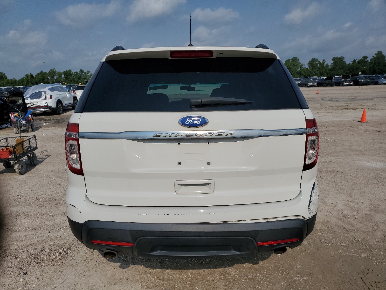 1FMHK7B86BGA35849 2011 Ford Explorer