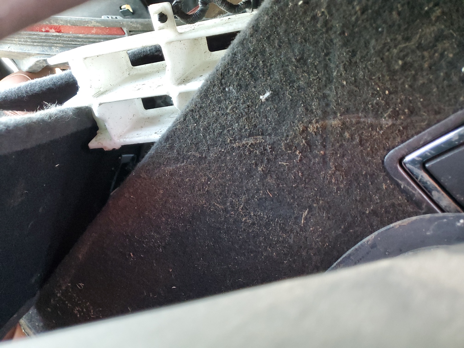 1G6RP1E40EU601464 2014 Cadillac Elr Luxury