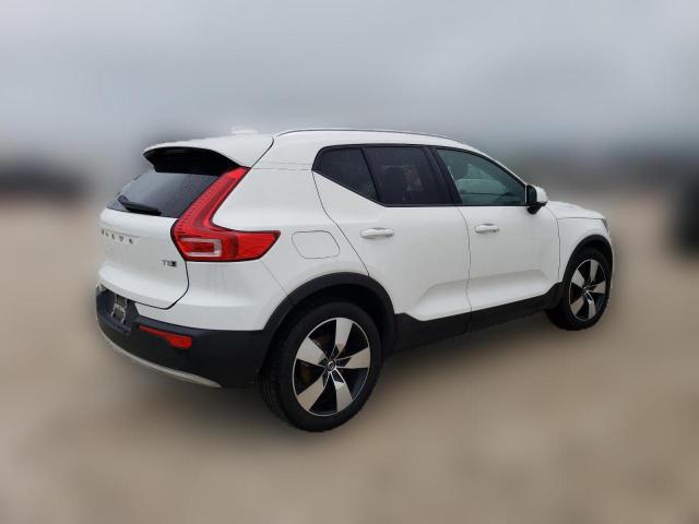  VOLVO XC40 2020 Белый