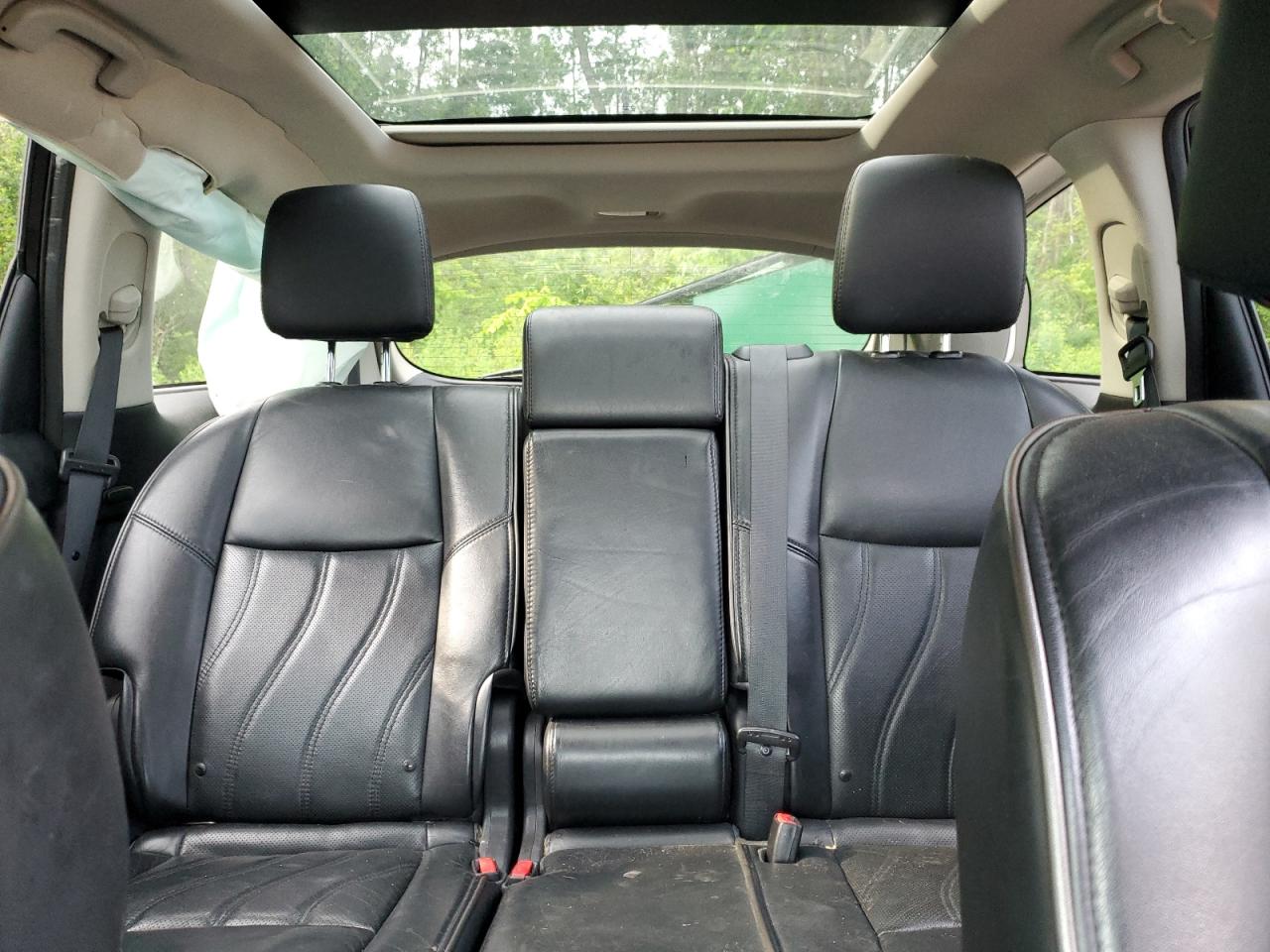 2013 Infiniti JX - Image 10