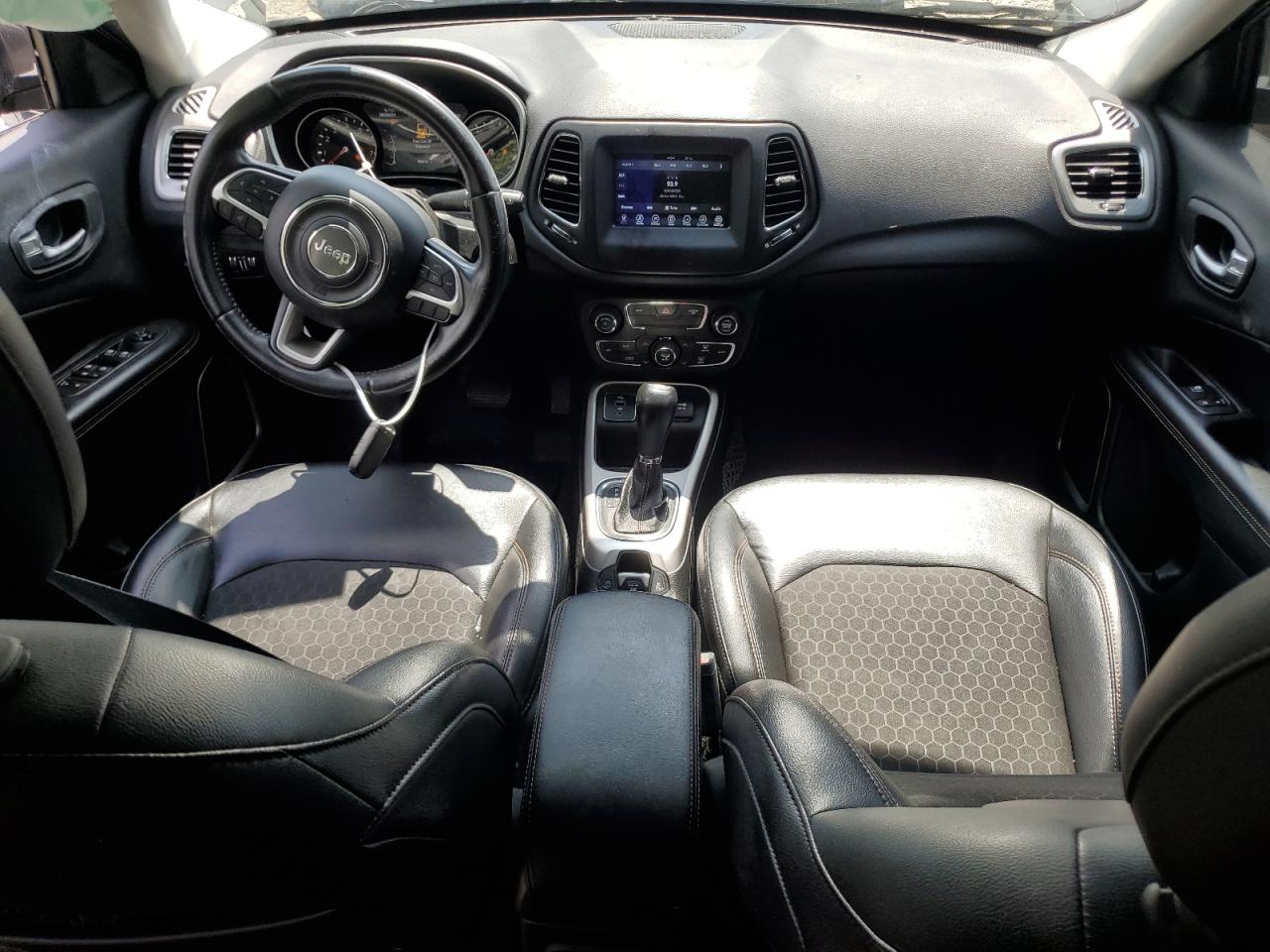 2018 Jeep Compass Latitude VIN: 3C4NJCBB6JT194525 Lot: 57208524