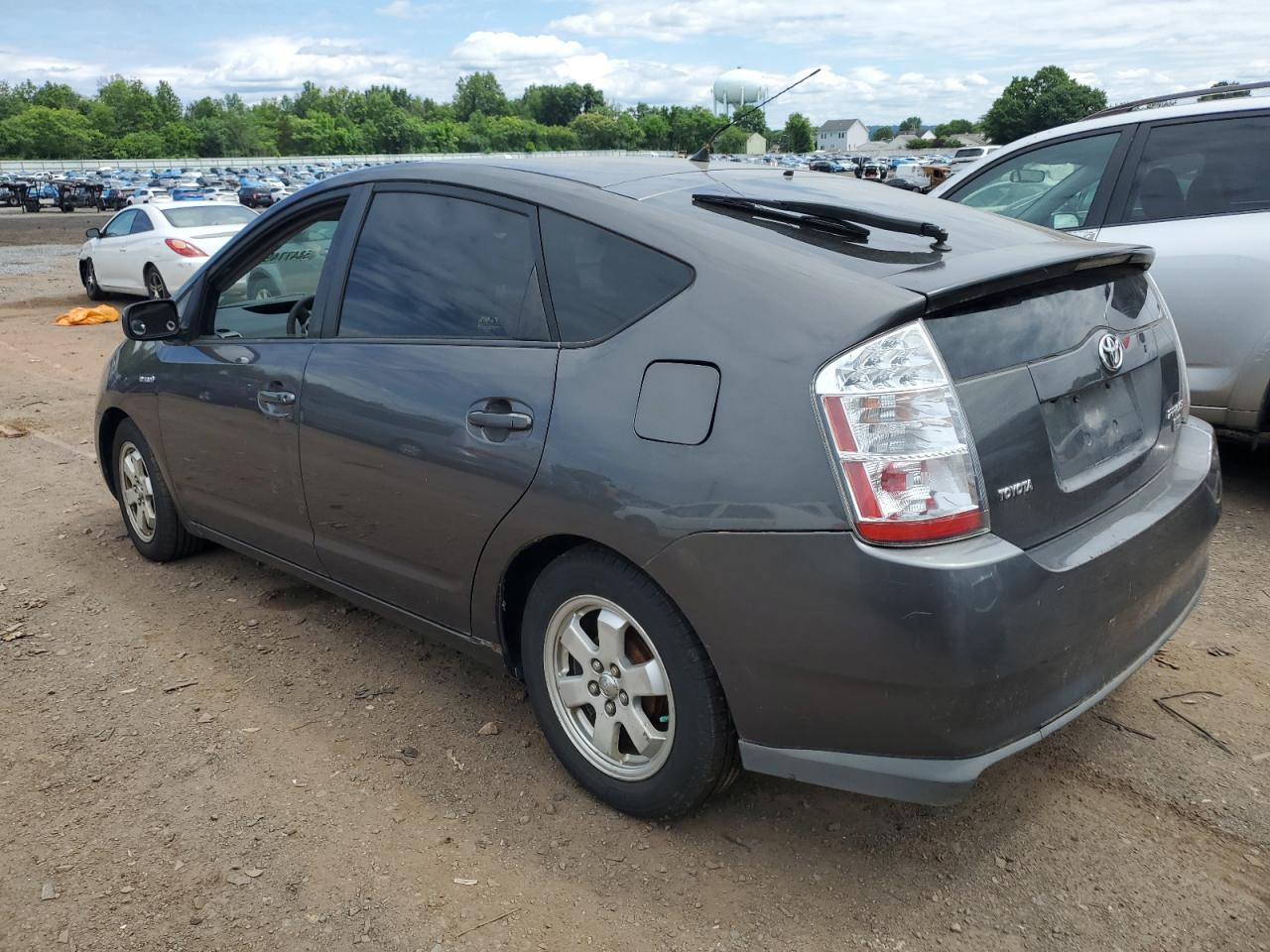 2007 Toyota Prius - Image 2